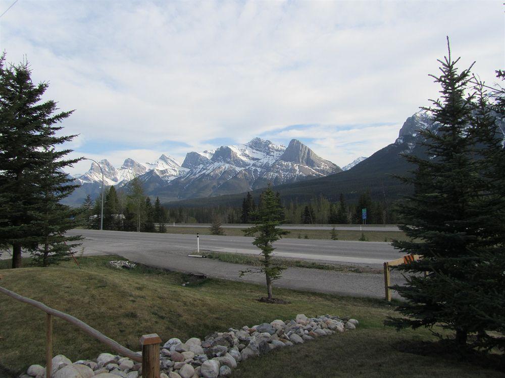 Inn Of The Rockies Canmore Kültér fotó