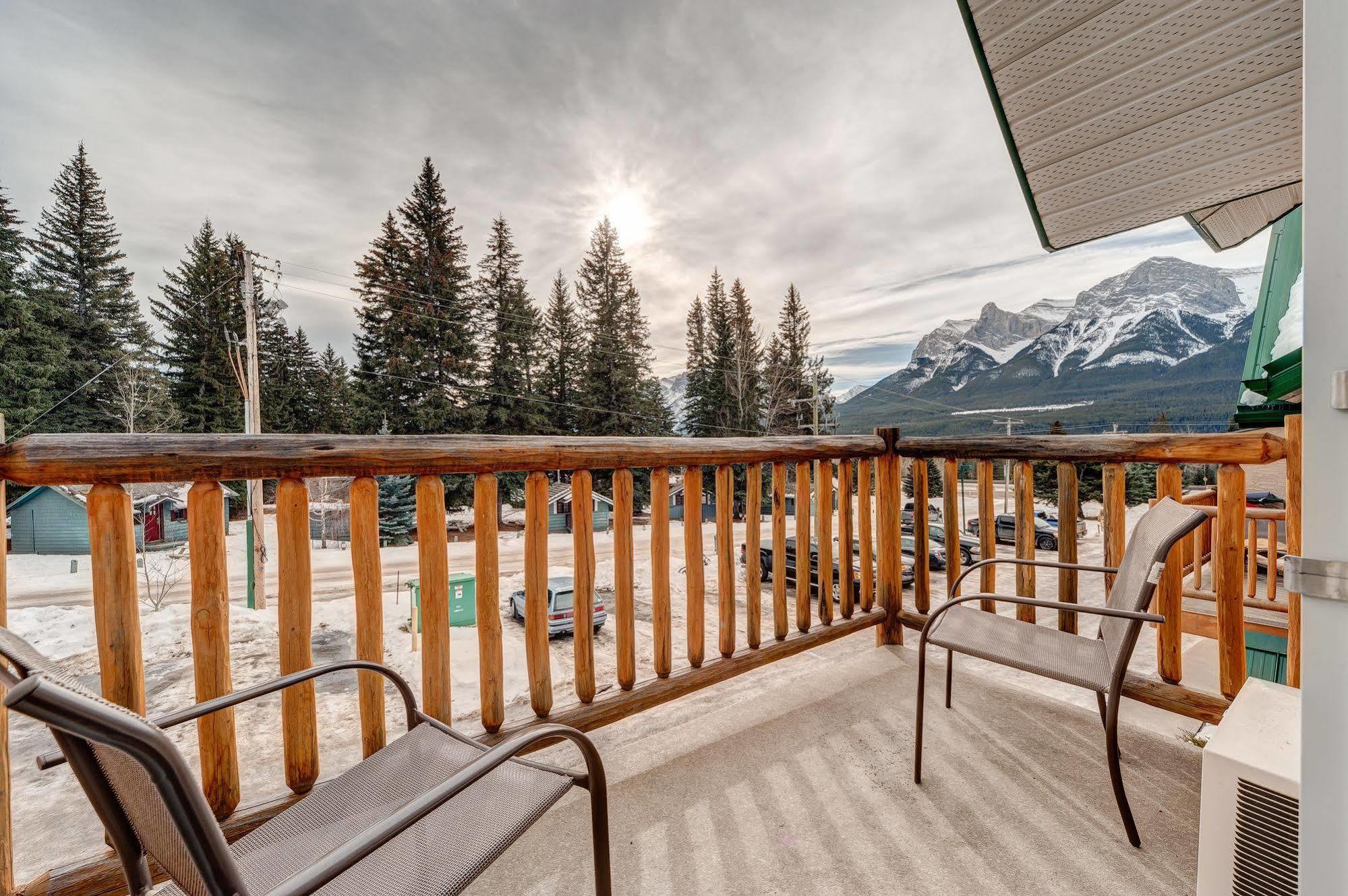 Inn Of The Rockies Canmore Kültér fotó