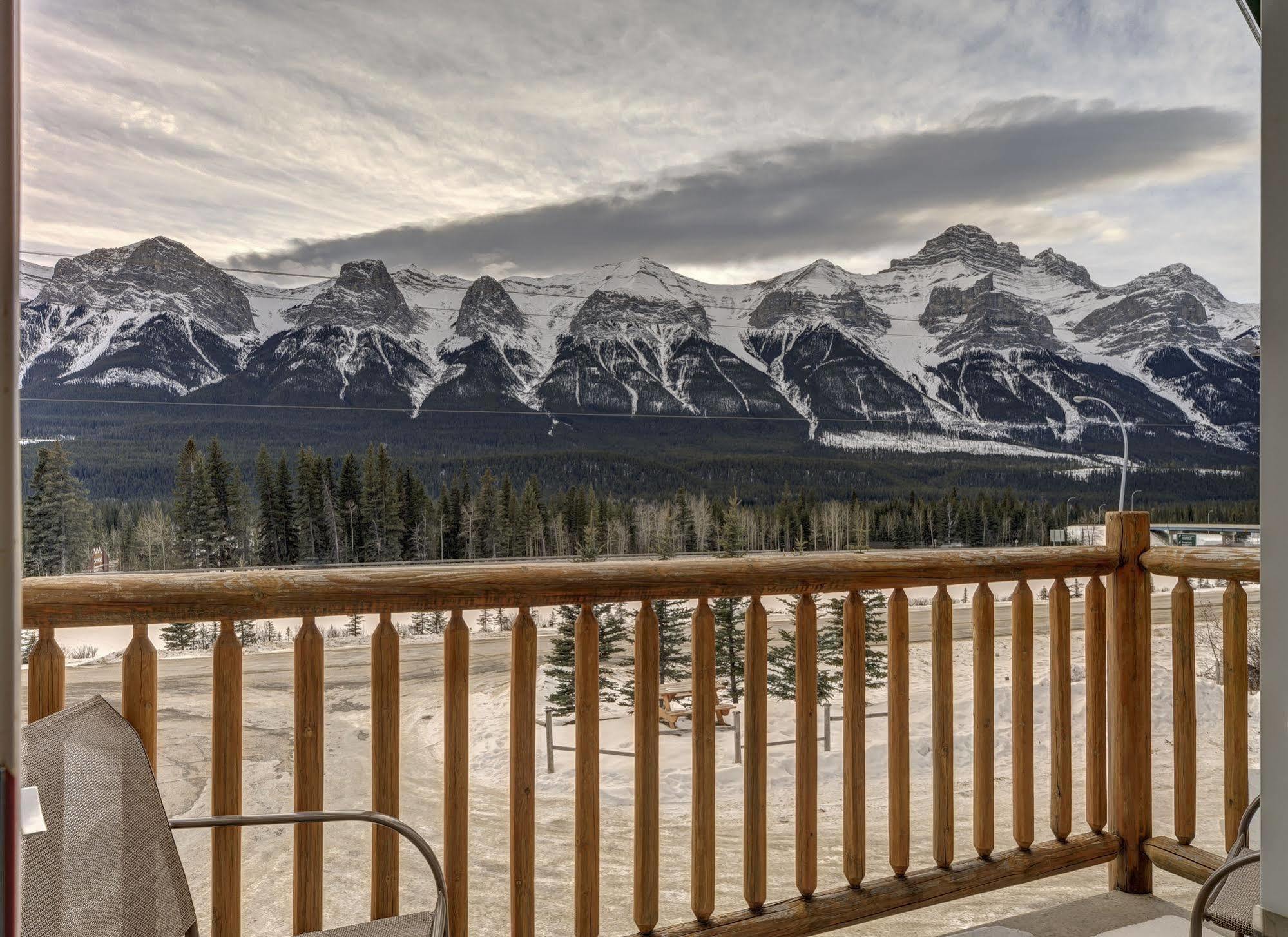 Inn Of The Rockies Canmore Kültér fotó